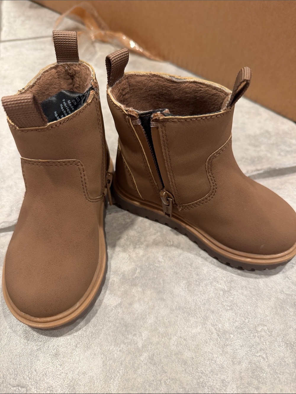Waterproof little kids Brown Faux-Fur Lined Ankle Boots size 5.5